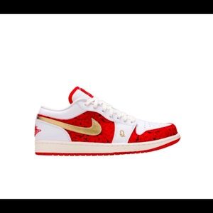 NIKE Air Jordan 1 Low SE “Spades” Sneakers. Size US 7 M (W 8.5)